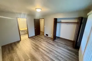 1807 Joanna Ave, Zion, IL 60099 - Photo 13