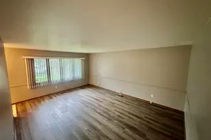 1807 Joanna Ave, Zion, IL 60099 - Photo 9
