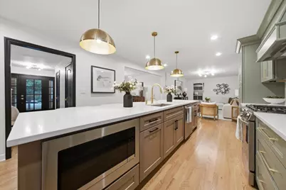 1025 Elizabeth Avenue, Naperville, IL 60540 - Photo 5