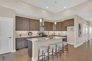 8026 Bradley Dr, Tinley Park, IL 60487 - Photo 3