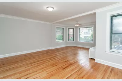 6911 S Paxton Avenue #2, Chicago, IL 60649 - Photo 3