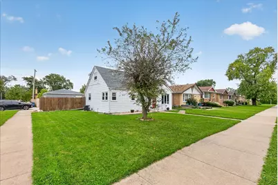 8001 Neenah Avenue, Burbank, IL 60459 - Photo 25