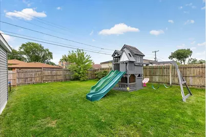 8001 Neenah Avenue, Burbank, IL 60459 - Photo 21