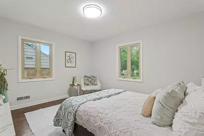 107 S Hi Lusi Avenue, Mount Prospect, IL 60056 - Photo 15