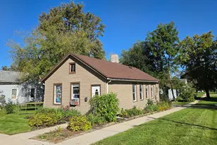 301 W Blackman St, Harvard, IL 60033 - Photo 1