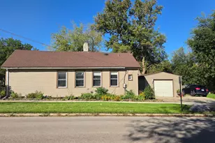 301 W Blackman St, Harvard, IL 60033 - Photo 15
