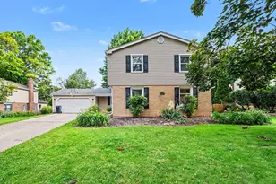 509 Ticonderoga Ln, Naperville, IL 60563 - Photo 1