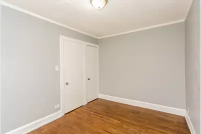 6949 S Paxton Avenue #2A, Chicago, IL 60649 - Photo 9