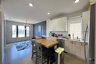 908 N California Ave, Chicago, IL 60622 - Photo 7