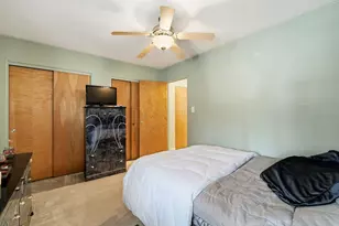 1609 Howard St, Evanston, IL 60202 - Photo 11