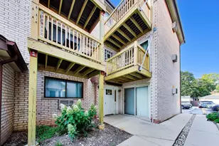 6841 N Northwest Hwy, Chicago, IL 60631 - Photo 3