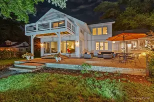 1153 N Shore Dr, Crystal Lake, IL 60014 - Photo 3