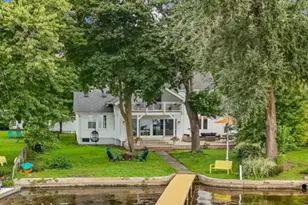 1153 N Shore Dr, Crystal Lake, IL 60014 - Photo 1