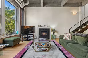 2000 S Michigan Ave, Chicago, IL 60616 - Photo 5