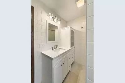 731 N Waddell Avenue, Freeport, IL 61032 - Photo 15