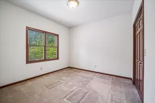 2310 Big Woods Dr, Batavia, IL 60510 - Photo 27