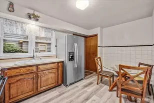 115 S Du Bois Ave, Elgin, IL 60123 - Photo 9