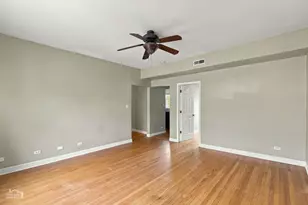 2540 N Kedzie Blvd, Chicago, IL 60647 - Photo 11