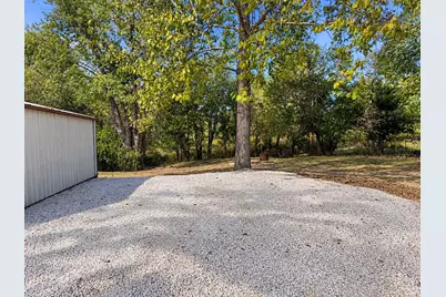 3432 Seed House Road, Iuka, IL 62849 - Photo 37