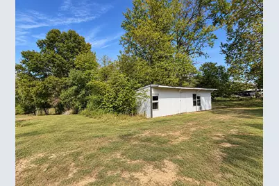 3432 Seed House Road, Iuka, IL 62849 - Photo 39