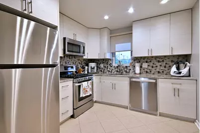 2 N Dee Road #203, Park Ridge, IL 60068 - Photo 17