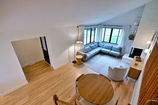 326 E Huntington Ln, Elmhurst, IL 60126 - Photo 5