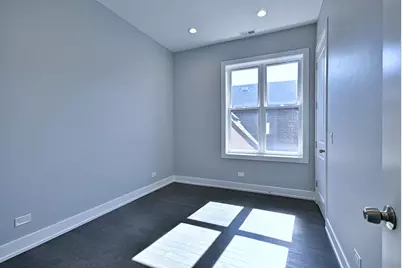 4400 S Oakenwald Avenue, Chicago, IL 60653 - Photo 15