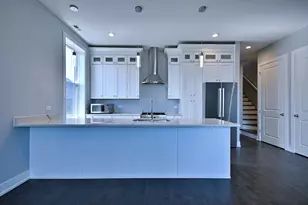 4400 S Oakenwald Ave, Chicago, IL 60653 - Photo 11