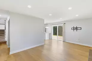 7 Pheasant Ct, Woodridge, IL 60517 - Photo 15