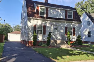 2246 S 12th Ave S, Broadview, IL 60155 - Photo 1