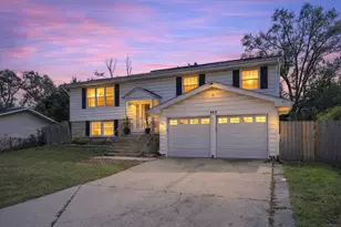 453 Cumberland Ln, Bolingbrook, IL 60440 - Photo 1