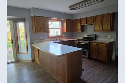11 Ottawa Court, Oswego, IL 60543 - Photo 9