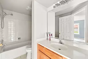 2651 S Cedar Glen Dr, Arlington Heights, IL 60005 - Photo 23