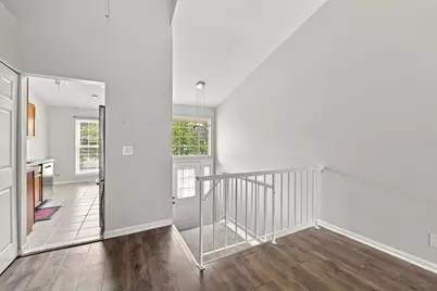 2651 S Cedar Glen Drive, Arlington Heights, IL 60005 - Photo 3