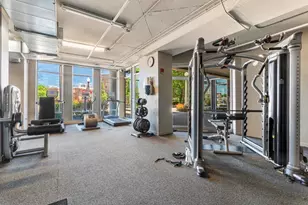 437 W Division St, Chicago, IL 60610 - Photo 29