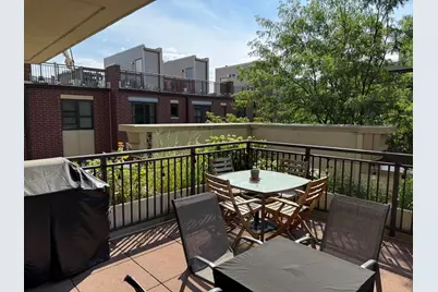 437 W Division Street #311, Chicago, IL 60610 - Photo 9