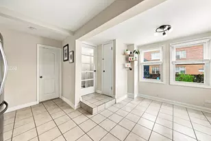 3252 N Neenah Ave, Chicago, IL 60634 - Photo 9