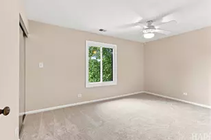 1082 Creekside Ct, Wheeling, IL 60090 - Photo 15