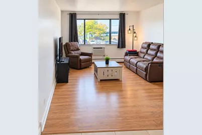 5358 N Cumberland Avenue #213, Chicago, IL 60656 - Photo 3