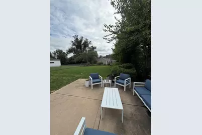 492 W Avery Street, Elmhurst, IL 60126 - Photo 11
