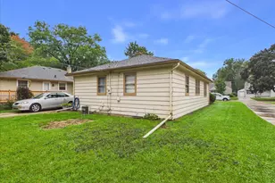 1411 Stratford Ave, Rockford, IL 61107 - Photo 25