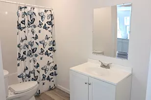 21 Wilson Ave, Joliet, IL 60433 - Photo 3