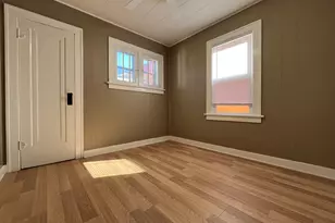 466 Hinman St, Aurora, IL 60505 - Photo 9