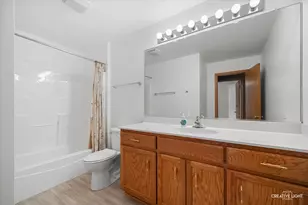 1020 Duran Ct, Joliet, IL 60431 - Photo 17
