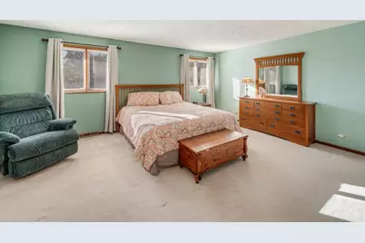 1011 Iroquois Drive, Elgin, IL 60123 - Photo 11