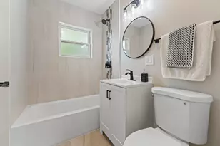 95 Erie St, Maywood, IL 60153 - Photo 15