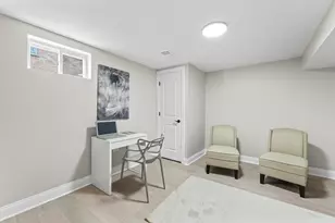 95 Erie St, Maywood, IL 60153 - Photo 23