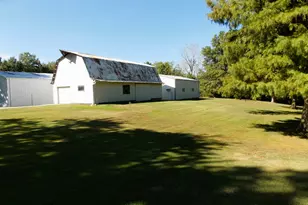 1747 State Route 161 Hwy, Centralia, IL 62801 - Photo 45