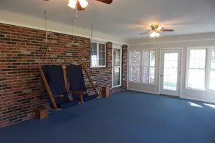 1747 State Route 161 Hwy, Centralia, IL 62801 - Photo 23