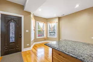 3517 W Diversey Ave, Chicago, IL 60647 - Photo 5